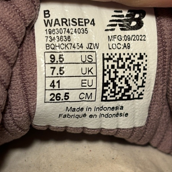 NEW BALANCE NIB Women’s Fresh Foam Arishi v4 9.5 purple violet - Picture 7 of 8